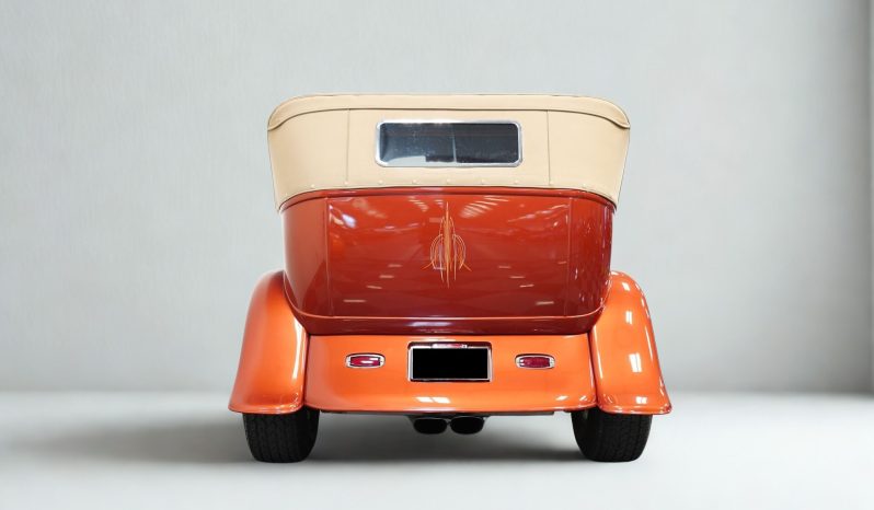 
								1932 Ford Phaeton Hot Rod full									