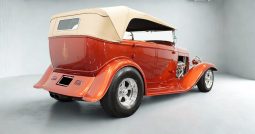 
										1932 Ford Phaeton Hot Rod full									