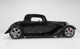 
										1933 Ford 3-Window Factory Five full									