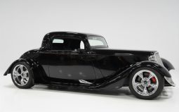 
										1933 Ford 3-Window Factory Five full									