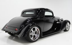 
										1933 Ford 3-Window Factory Five full									