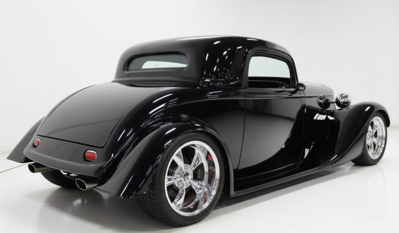 
								1933 Ford 3-Window Factory Five full									