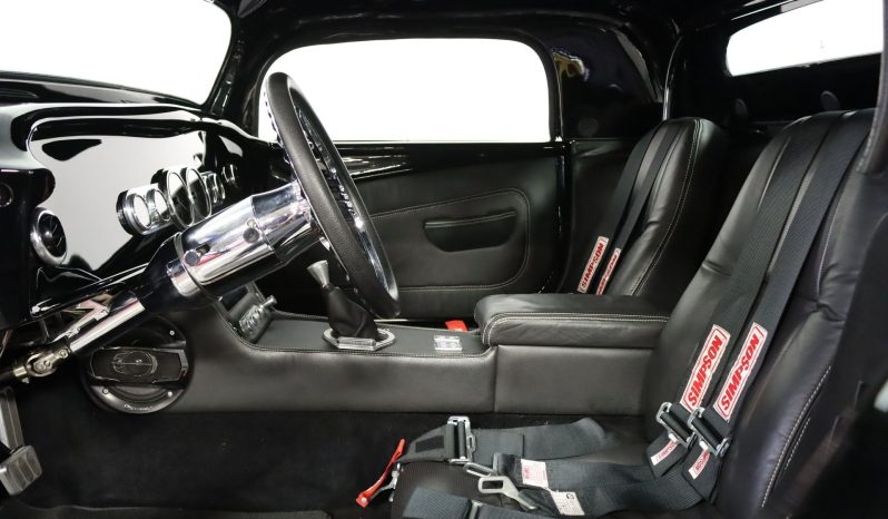 
								1933 Ford 3-Window Factory Five full									