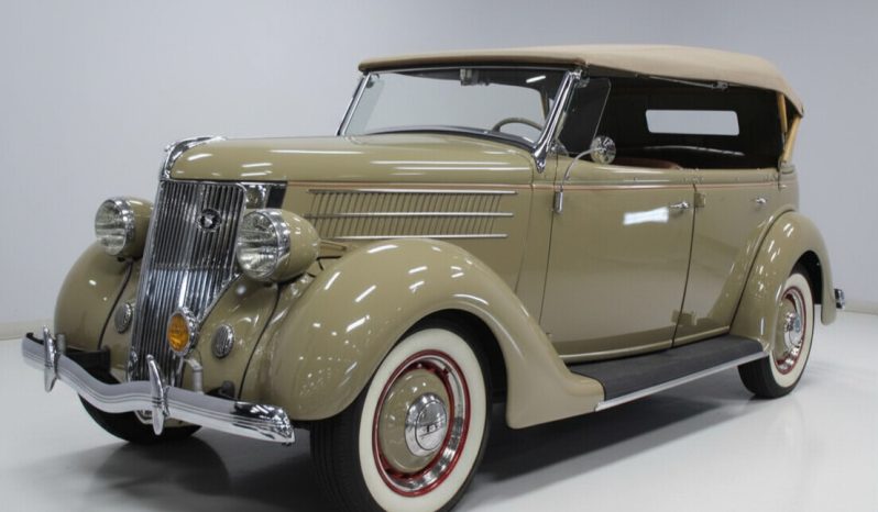 
								1936 Ford Model 68 Deluxe Phaeton full									