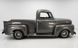 
										1952 Ford F-1 full									