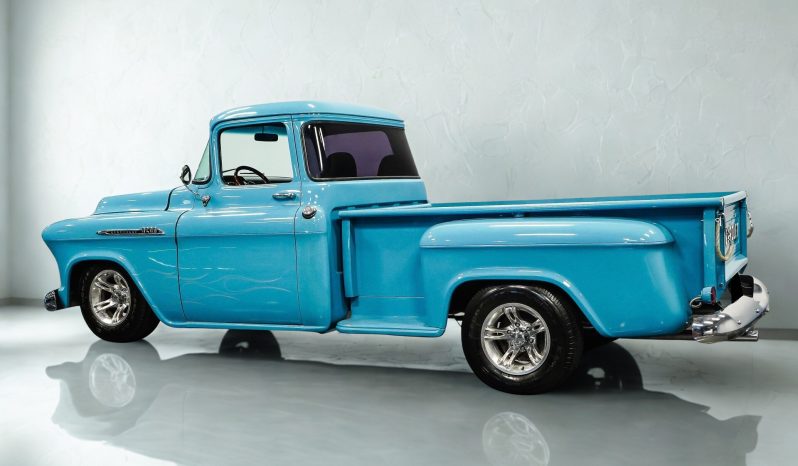 
								1956 Chevrolet 3200 full									