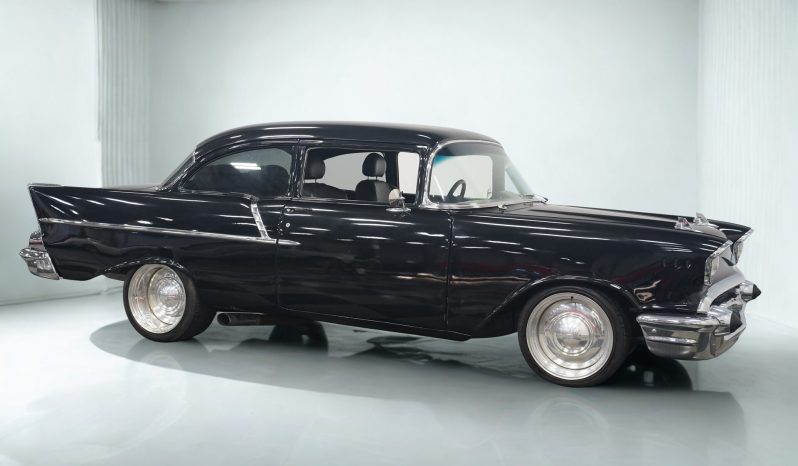 
								1957 Chevrolet 210 full									