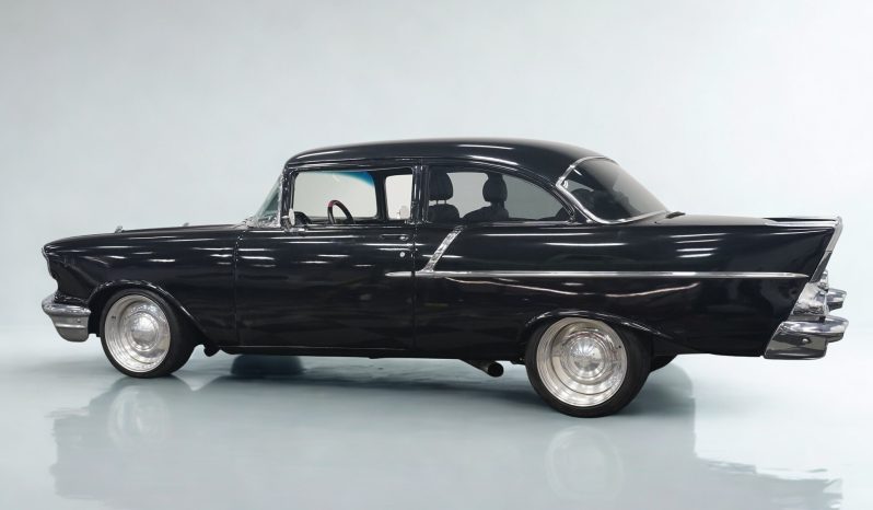 
								1957 Chevrolet 210 full									