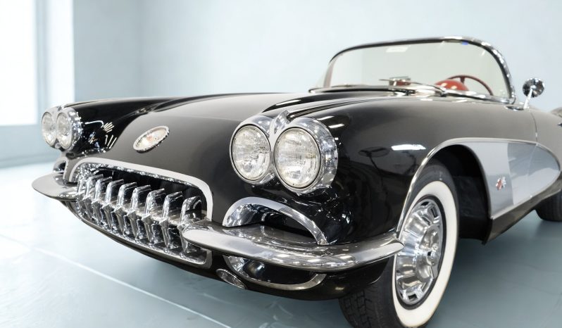
								1959 Chevrolet Corvette full									