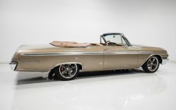 
										1962 Ford Galaxie 500XL full									