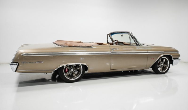 
								1962 Ford Galaxie 500XL full									