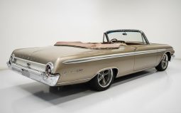 
										1962 Ford Galaxie 500XL full									