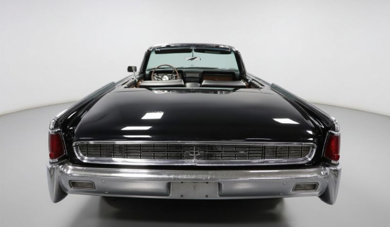 
								1962 Lincoln Continental Convertible full									