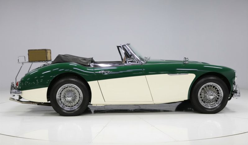 
								1965 Austin Healey 3000 Mark III BJ8 full									