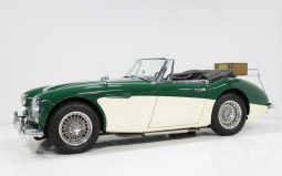 
										1965 Austin Healey 3000 Mark III BJ8 full									