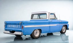 
										1965 Chevrolet C10 full									