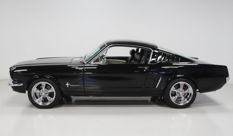 
								1965 Ford Mustang full									