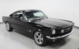 
										1965 Ford Mustang full									