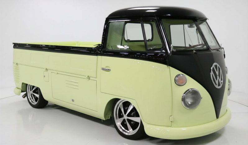 
								1965 Volkswagen Type 2 full									