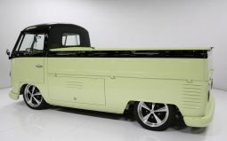 
										1965 Volkswagen Type 2 full									