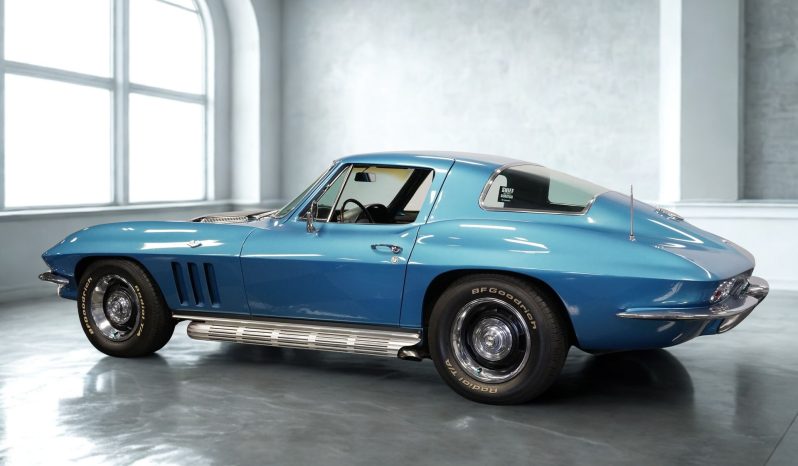 
								1966 Chevrolet Corvette Sting Ray full									