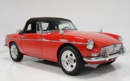 
										1967 MG MGB full									