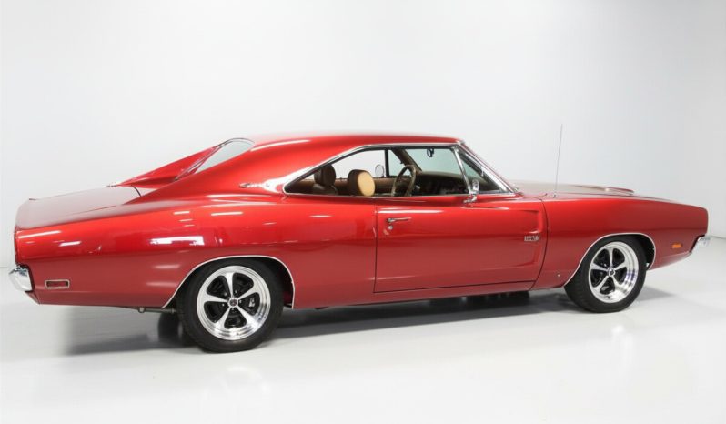 
								1969 Dodge Charger full									