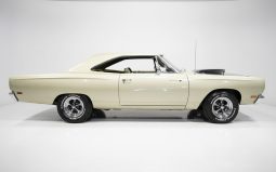 
										1969 Plymouth Road Runner full									
