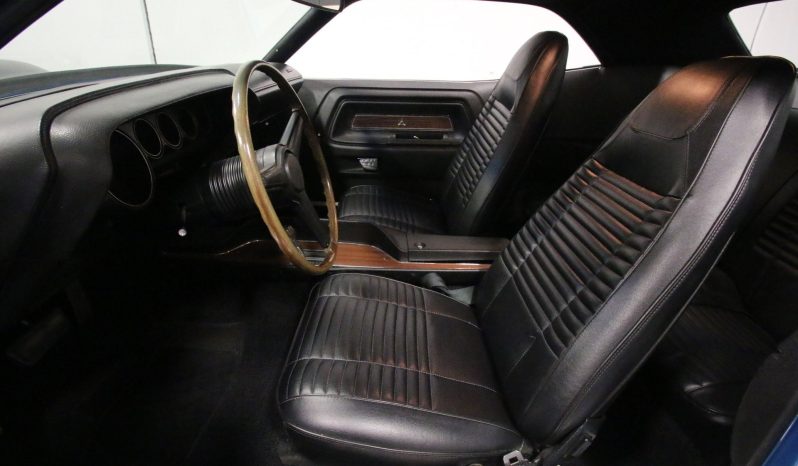 
								1970 Dodge Challenger full									