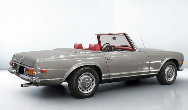 
								1970 Mercedes-Benz 280SL full									