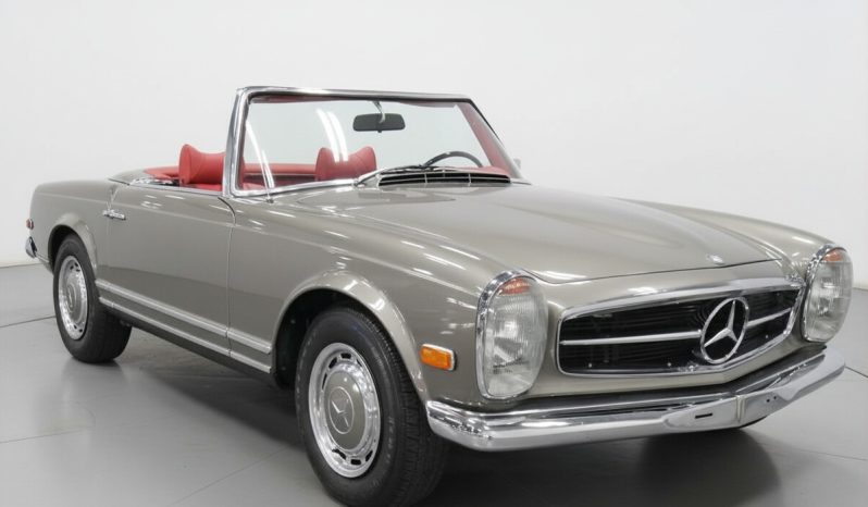 
								1970 Mercedes-Benz 280SL full									