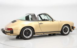 
										1980 Porsche 911 SC Targa full									