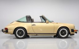 
										1980 Porsche 911 SC Targa full									
